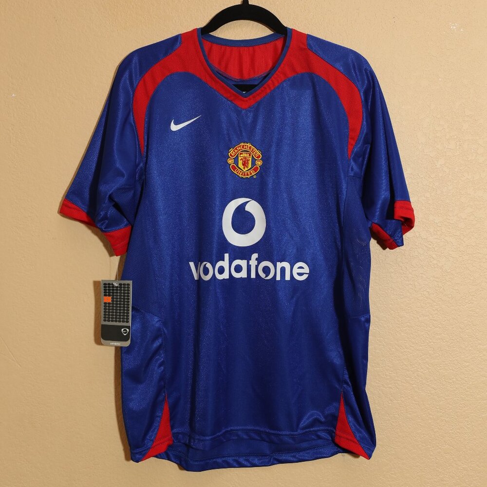 Manchester United 2004/06 Away Soccer Jersey (M)